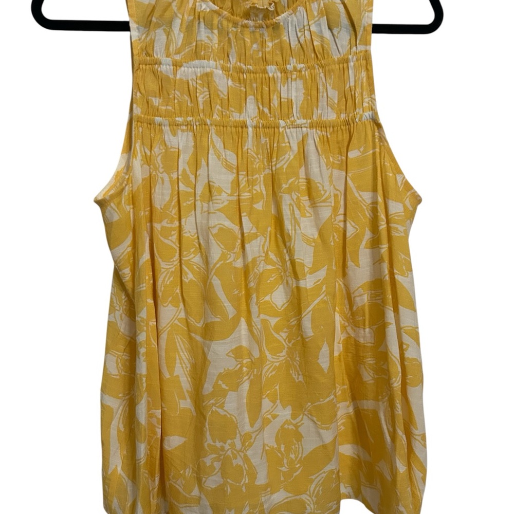 Nine West - Yellow and White Floral Tank Top Size M